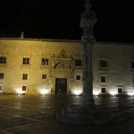 El Refugio De Don Miguel Hotel Penaranda de Duero Esterno foto